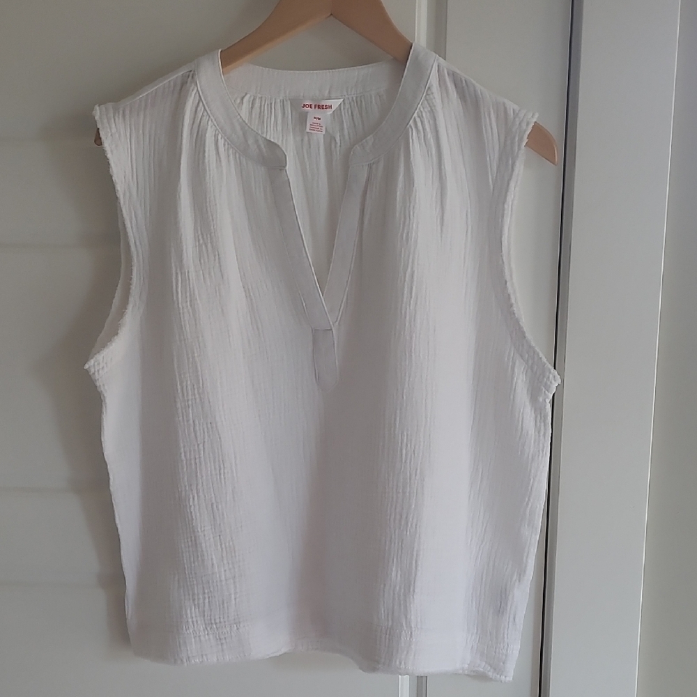 Joe Fresh White Cotton Top. Size M